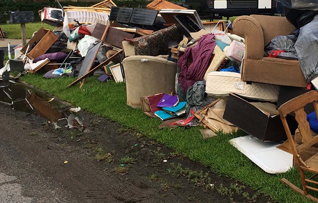 Matching-Donations-Louisiana-Flood-Victims-Featured