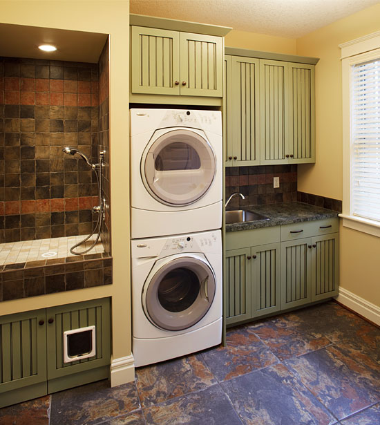 Traditional laundry room design