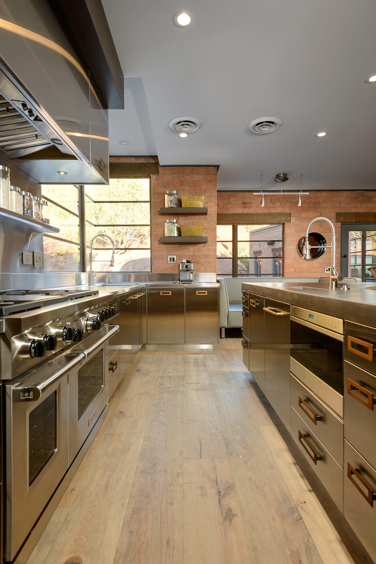 Industrial Contemporary Kitchen Design